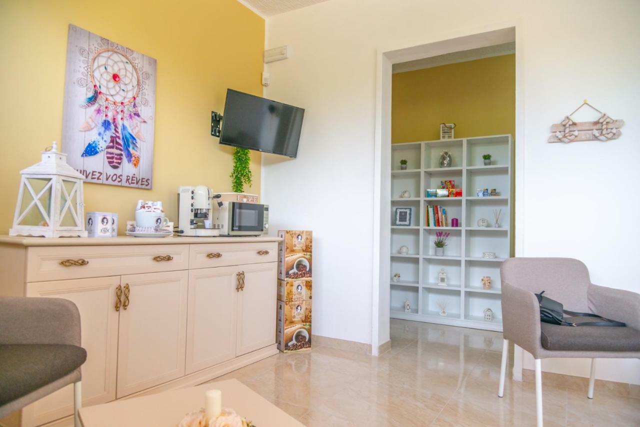 Villa Milla Monacizzo Kültér fotó